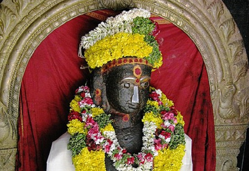 मंदिर की मूर्ति में 'भगवान बुद्ध' , पुरातत्व विभाग के हवाले किया गया हिन्दू मंदिर, पूजा पर भी लगाई रोक