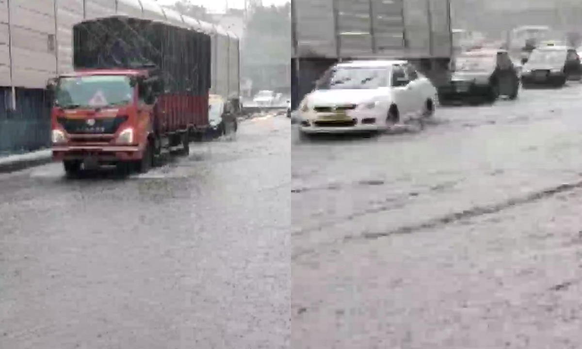 Water logging in parts of Mumbai due to heavy rainfall in the city