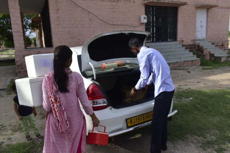 Central government team took 60 samples from five cowsheds of district