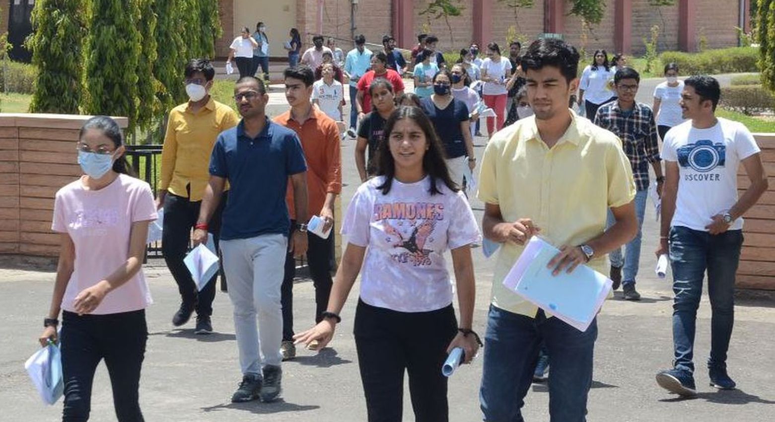 सरकारी कॉलेज में भी एडमिशन लेना हुआ मुश्किल, देखें कटऑफ सूची