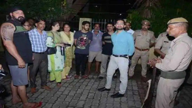 Destroyed homes of 12 families people on the streets after building pillar collapsed in Kanpur