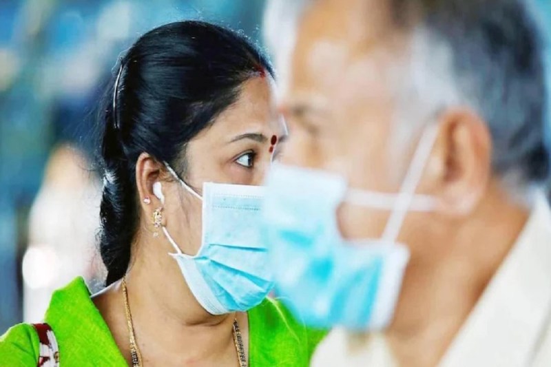 delhi_coroMask mandatory in Delhi again: Amid rising Covid-19 cases, Check new rules and penaltyna.jpg