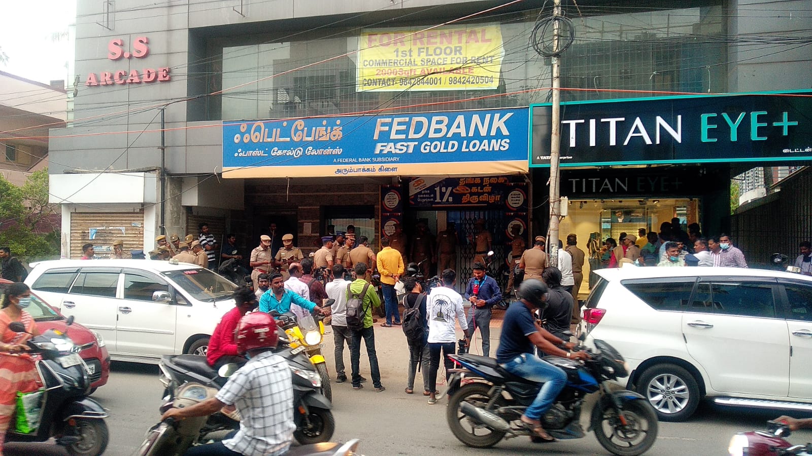 Chennai: Robbers Barge Into FedBank, Loot Gold, Valuables Worth Crores