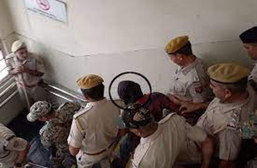 कन्हैयालाल टेलर की तरह अब भीलवाड़ा में सिर तन से जुदा करने की धमकी, हरकत में आई पुलिस