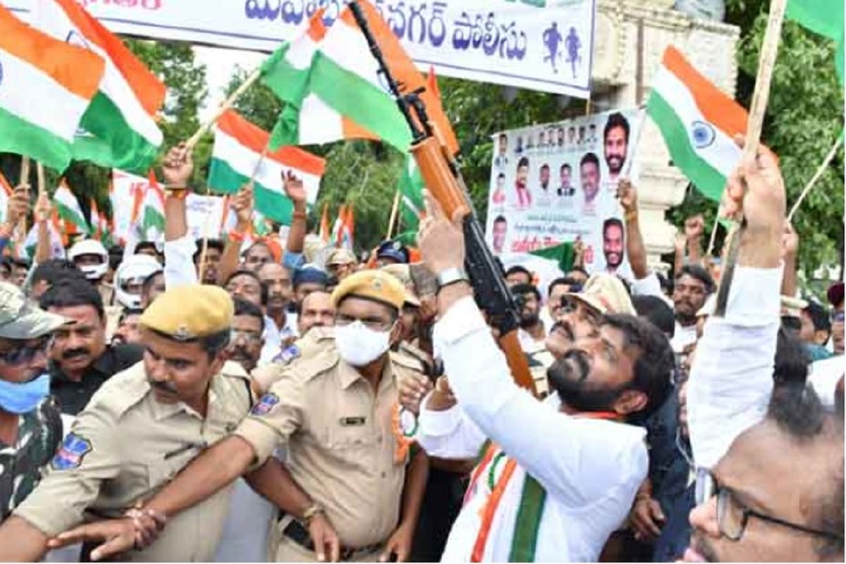 Telangana Minister grabs cop's gun, opens fire during Independence Day event