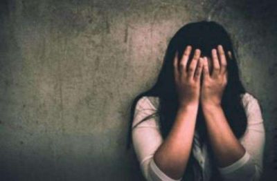 Rape of woman: पड़ोसी महिला से बलात्कार के बाद वीडियो-फोटो किए वायरल 