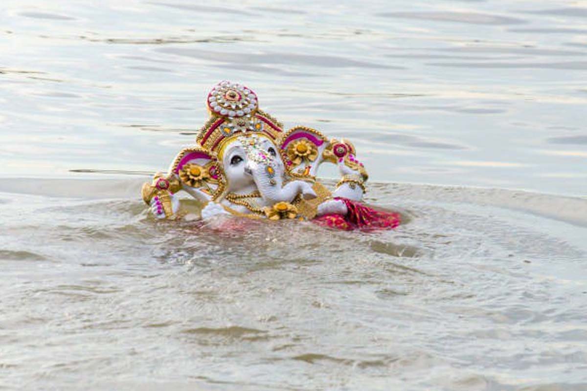 ganesh chaturthi 2022 date, ganesh visarjan kyu kiya jata hai, ganesh chaturthi kab hai 2022 mein, ganesh visarjan story, ganesh ji ka visarjan kab kiya jata hai,