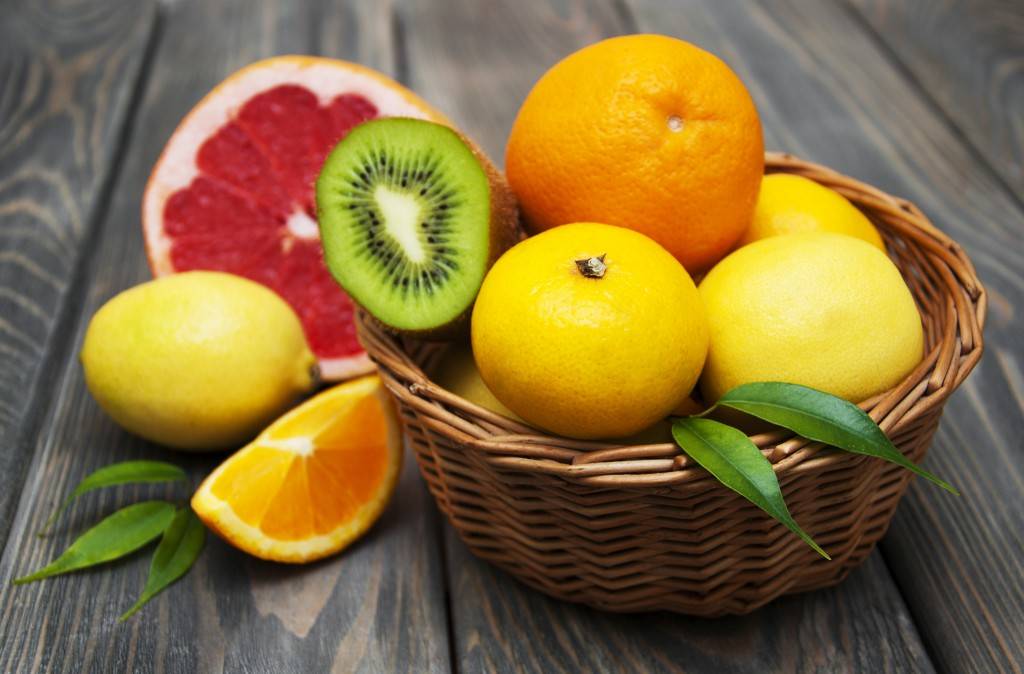 Citrus Fruits Benefits खट्टे फल खाने से सेहत को मिलते हैं अनगिनत फायदे