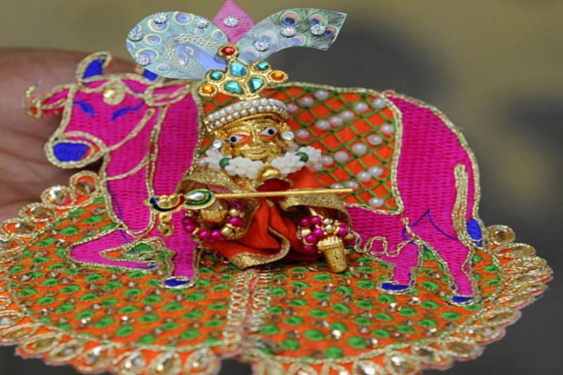 यूपी में 19 अगस्त को कृष्ण जन्माष्टमी पर सार्वजनिक अवकाश, शासनादेश जारी