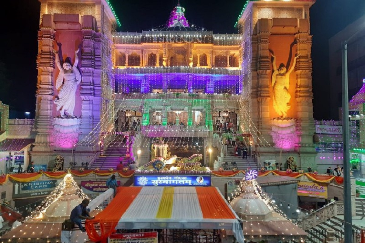 festival_of_krishna_janmashtami_celebrated_in_noida.jpg