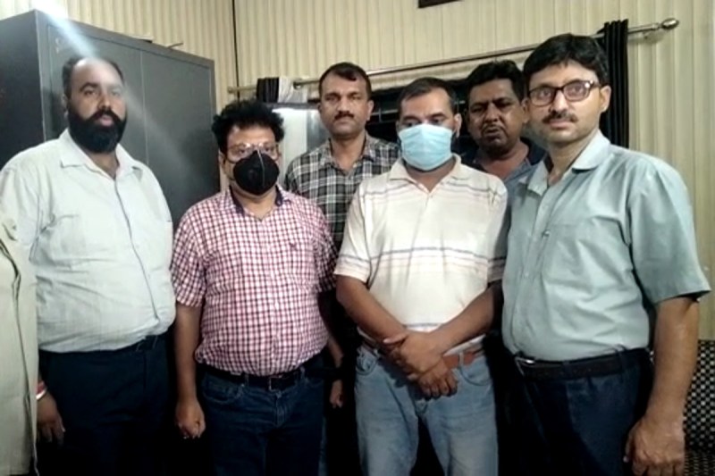 anti-corruption-team-arrested-senior-inspector-of-measurement-and-weighing-department-for-bribe-in-muzaffarnagar.jpg