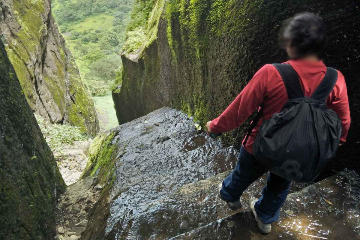 Raigad Sarasgad Fort News