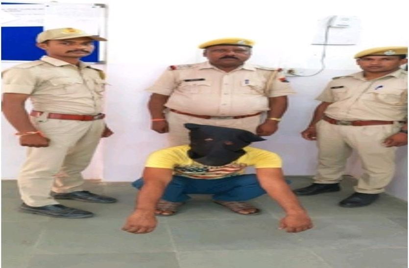 सेल्समेन की आंख में मिर्ची झोंक छीने थे दो लाख, जयपुर से गिरफ्तार आरोपी