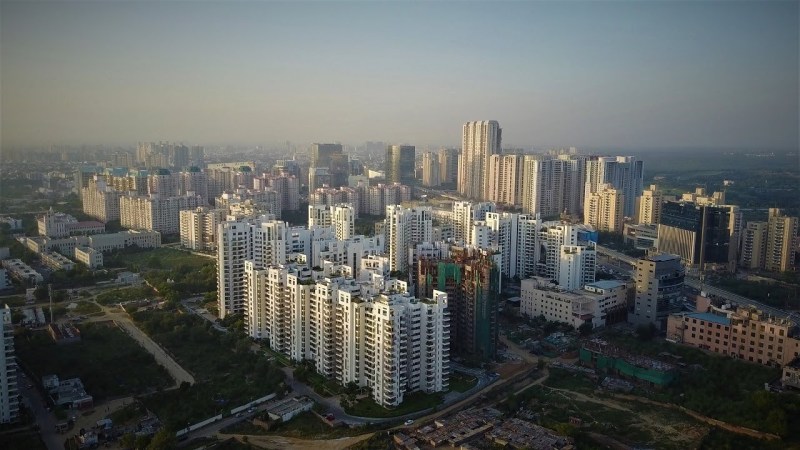 बिल्डरों के 602 प्रोजेक्ट पर तलवार, टूट रही 28 हजार परिवार के आशियाने की उम्मीद