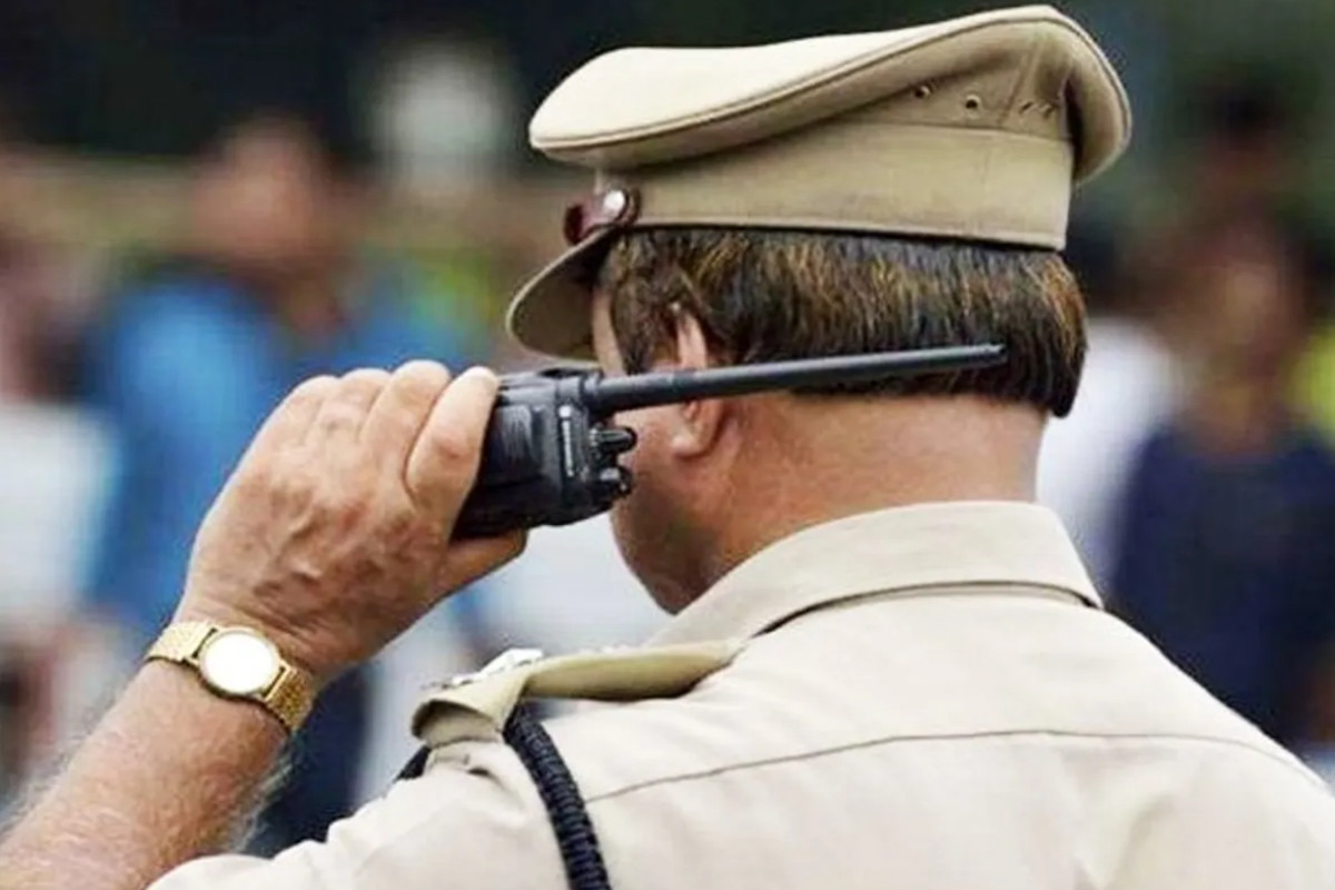 badaun-sub-inspector-suspended-who-accused-of-misdeeds-with-two-girls-of-moradabad.jpg