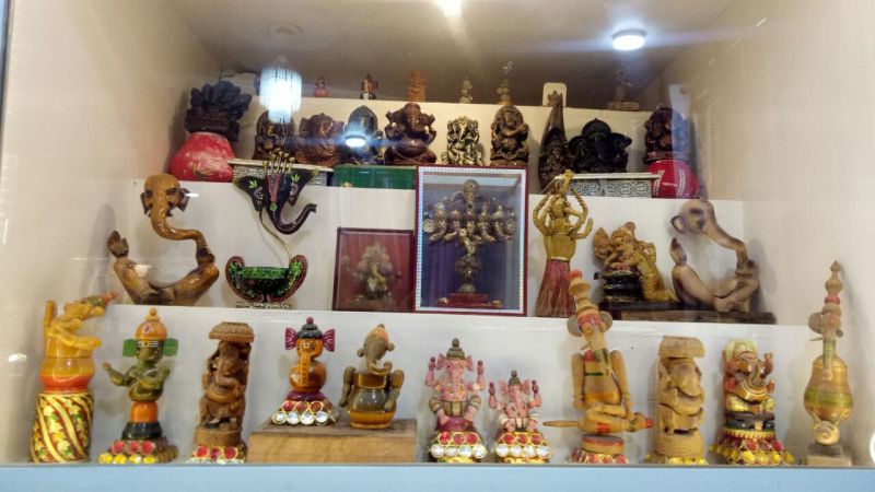 कई संग्रहकर्ता ऐसे भी हैं जिन्होंने भगवान गणेश की 10 हजार से ज्यादा फोटो का संग्रह कर रखा है