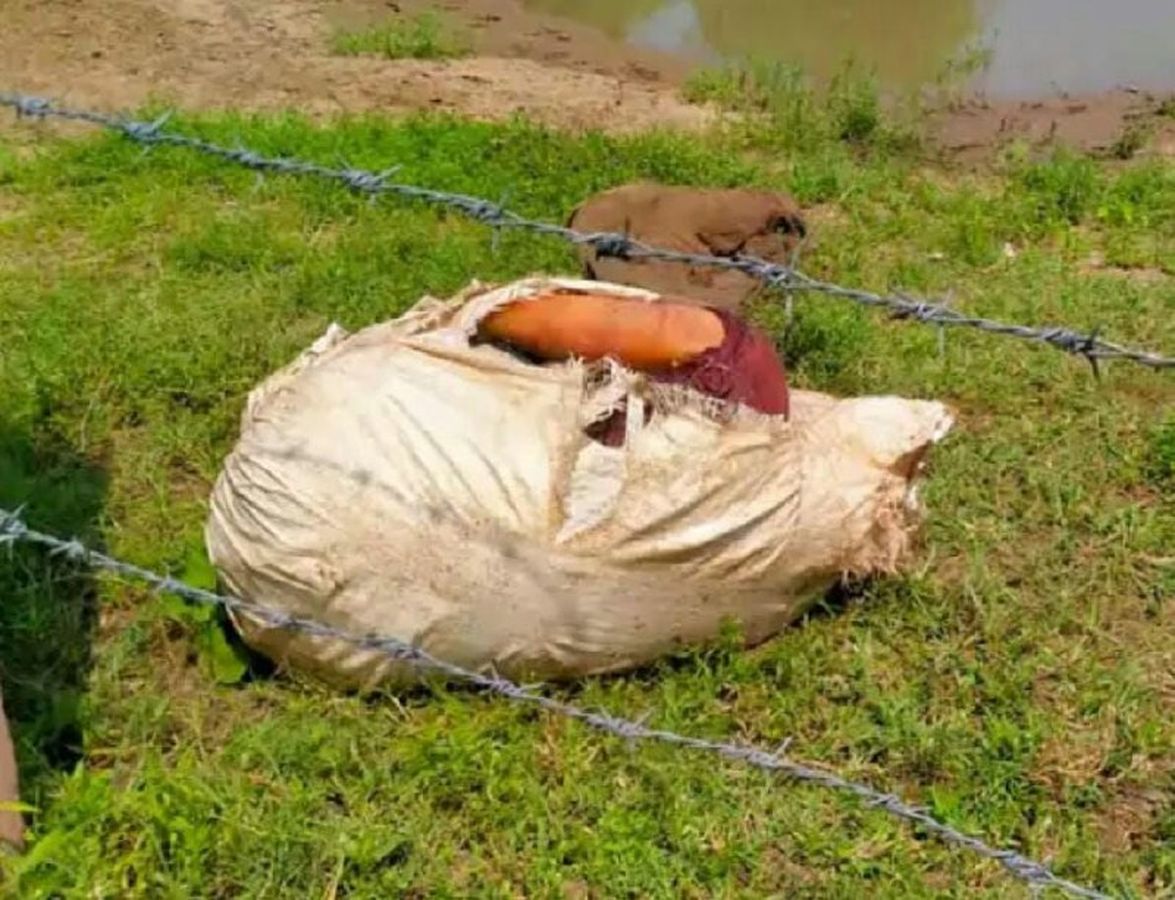 ,