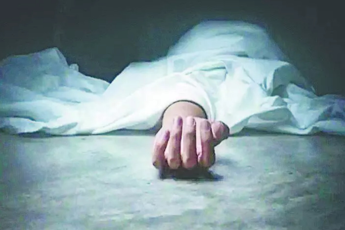 child-said-uncle-hiding-under-the-bed-at-night-killed-the-mother-aligarh-news.jpg