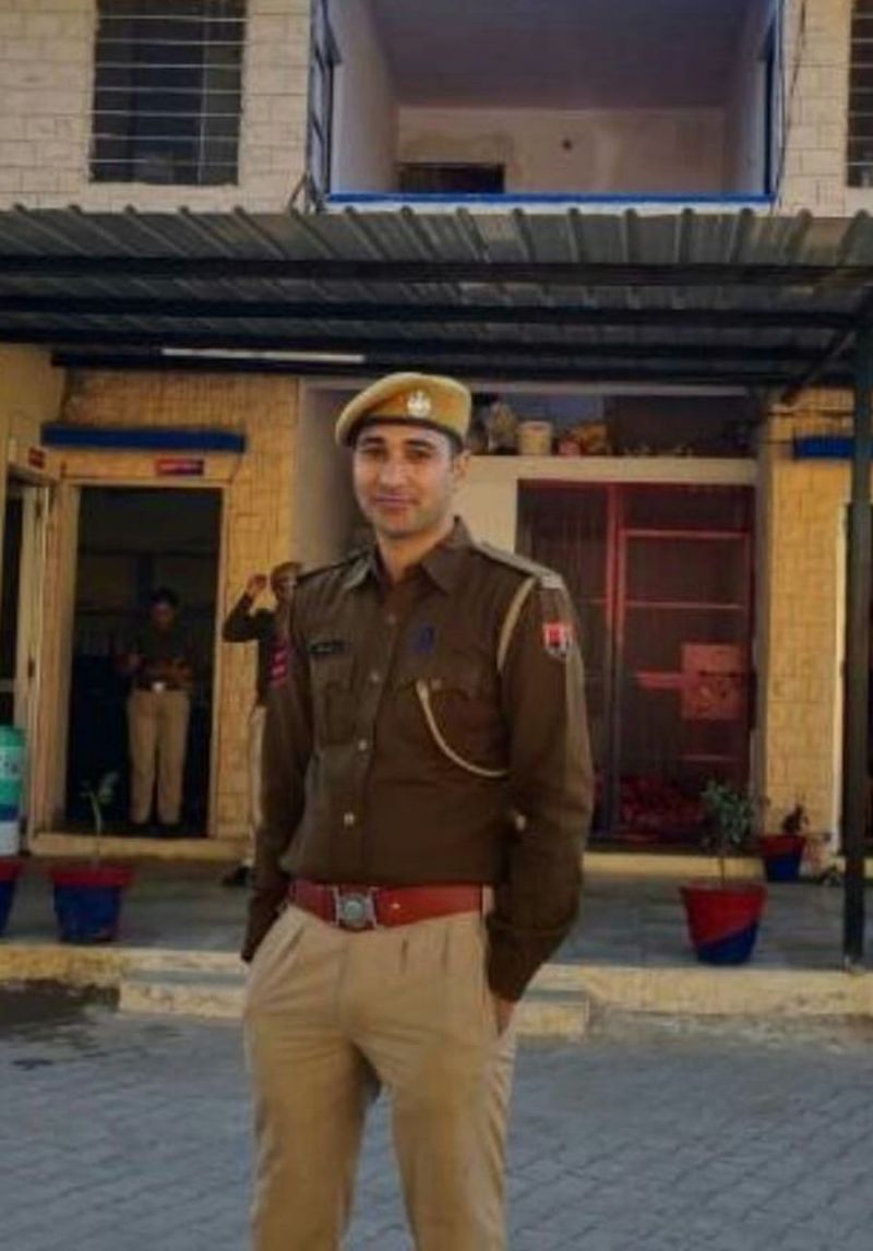 सेवानिवृत्त फौजी ने जान देने से पहले हार्ट देकर कांस्टेबल को दी नई जिंदगी