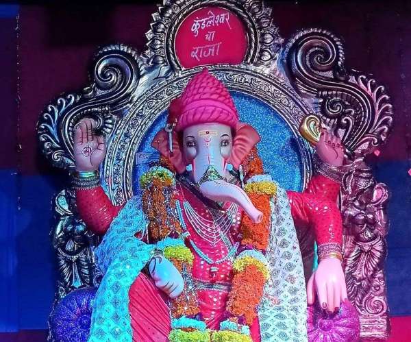 कॉलोनी के राजा