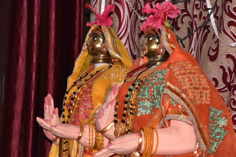 सुख-समृद्धि के लिए आया महालक्ष्मी पर्व