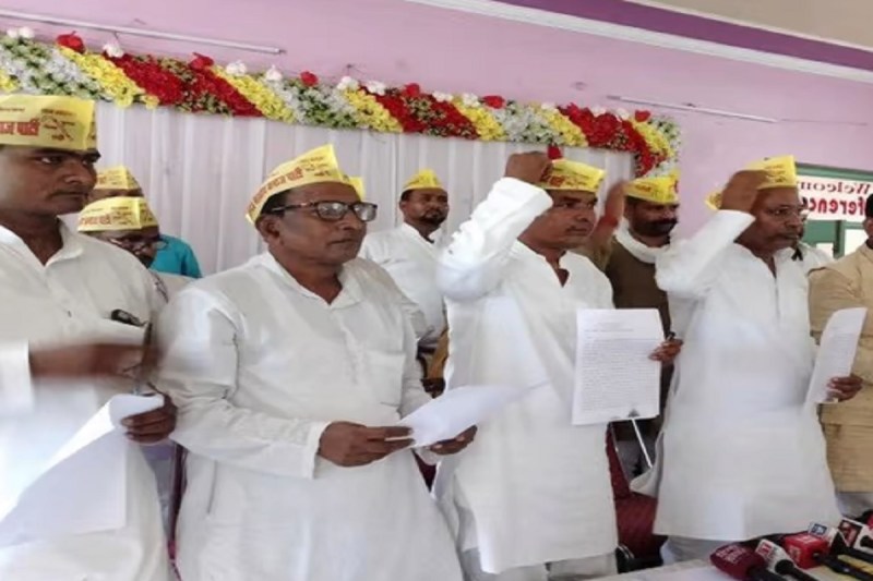 UP Top News : सुभासपा के राष्ट्रीय उपाध्यक्ष महेन्द्र राजभर का पार्टी से इस्तीफा