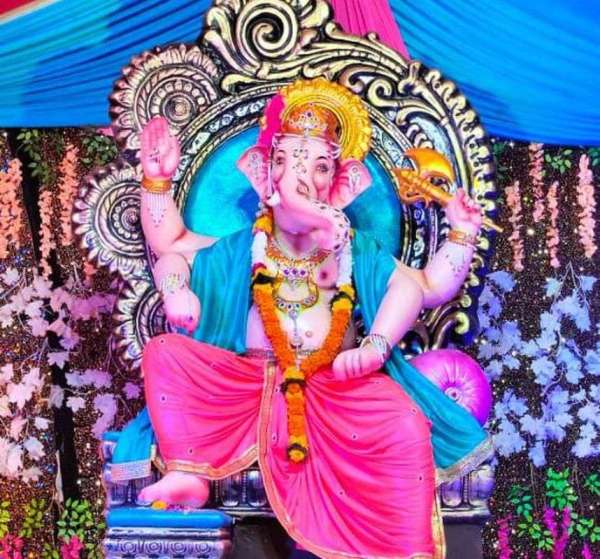 कॉलोनी के राजा