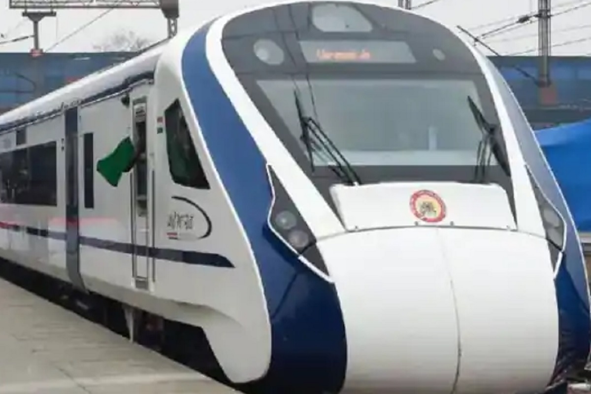 Indian Railway : ट्रेनों की रफ्तार दिसम्बर के बाद बढ़ेगी, बनारस-दिल्ली का सफर सिर्फ सात घंटे में होगा पूरा