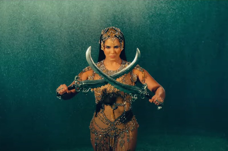 Sunny Leone की 'ओह माई घोस्ट' का जारी हुआ भयानक टीजर