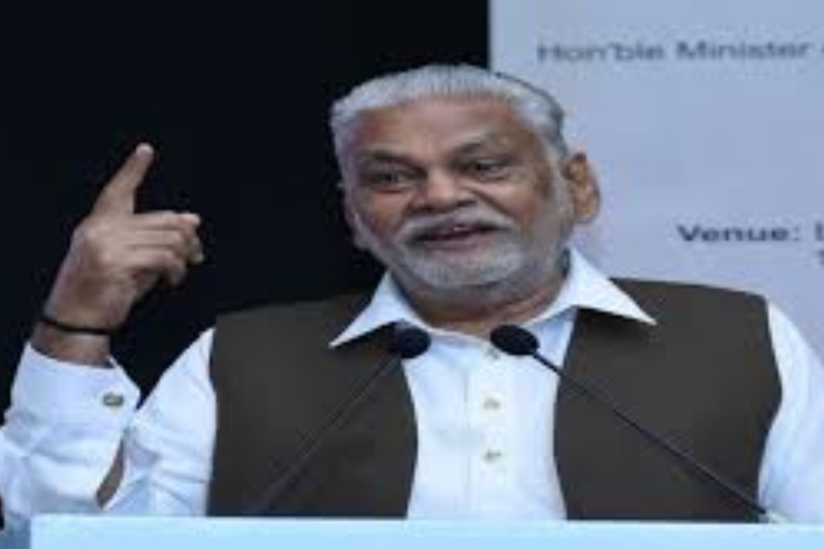 world-dairy-summit-union-minister-purushottam-rupala-said-gobar-dhan-yojana-will-be-associated-with-dairy-industry.jpg