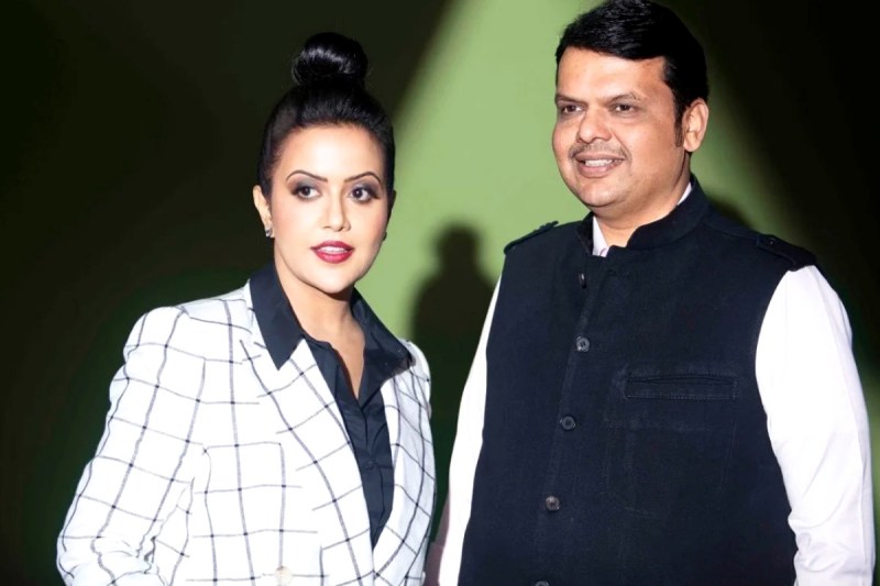 amruta_fadnavis_and_devendra_fadnavis.jpg