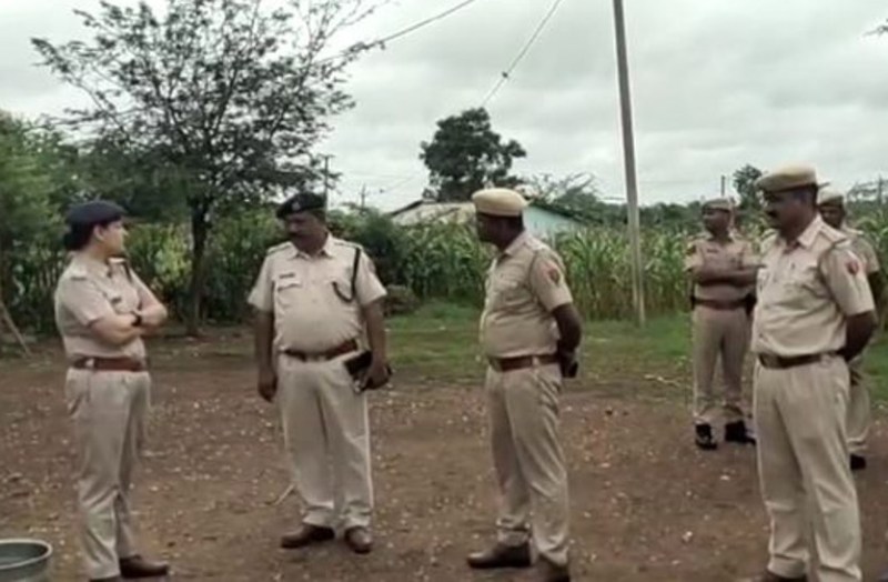 husband and wife murder in dungarpur