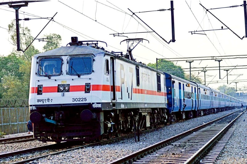 Mumbai-Secunderabad Devgiri Express Accident