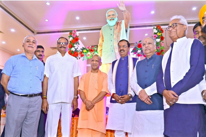 cm_yogi_inaugurated_namo_exhibition_at_indira_gandhi_foundation_in_lucknow.jpg