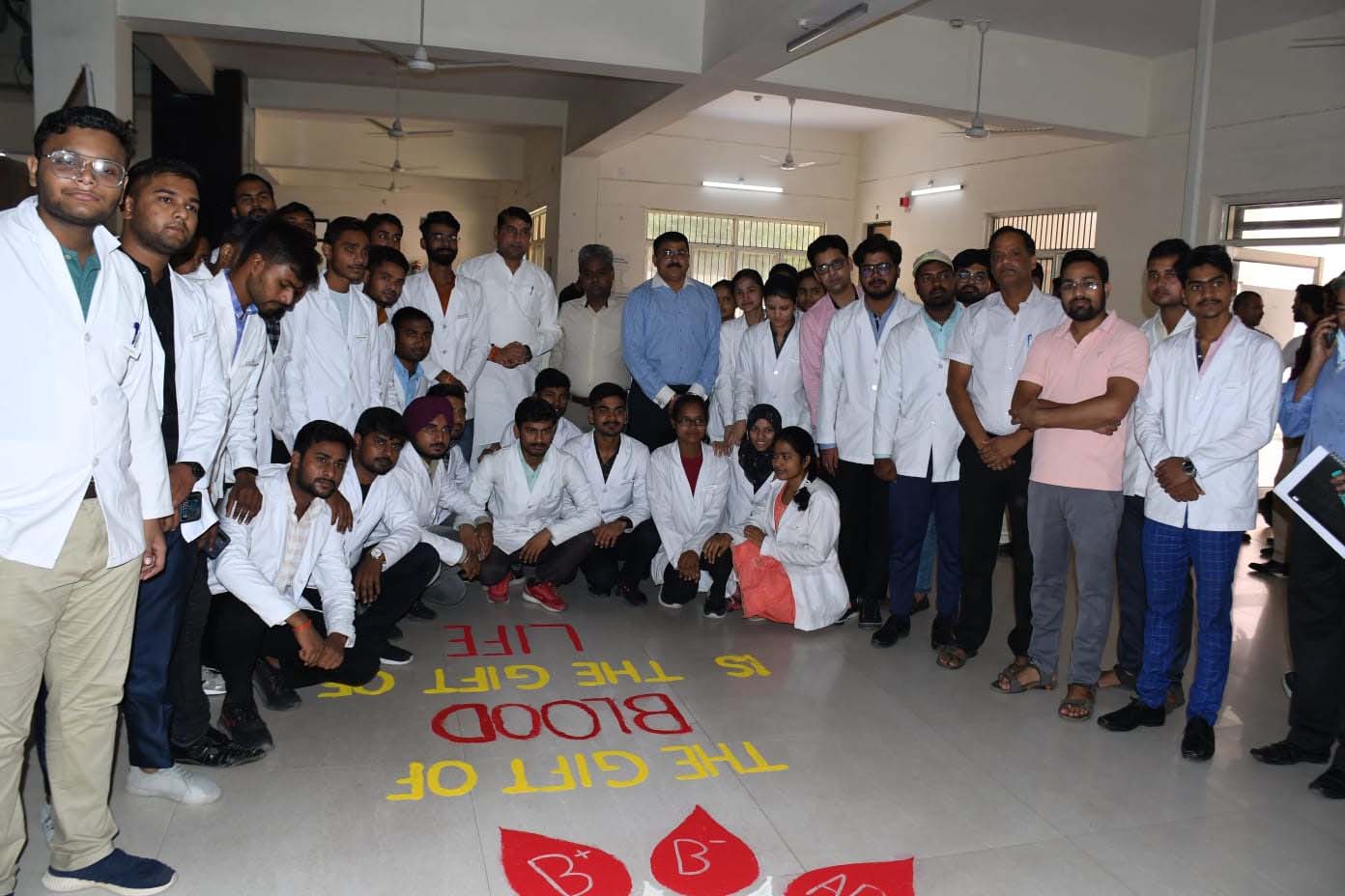 PM Modi  birthday : मेरठ मेडिकल कॉलेज में रक्तदान शिविर का आयोजन, 173 युवाओं ने किया रक्तदान