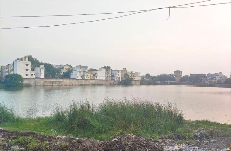 Why Ujjain nagar nigam gave notice to the traders of VD market.