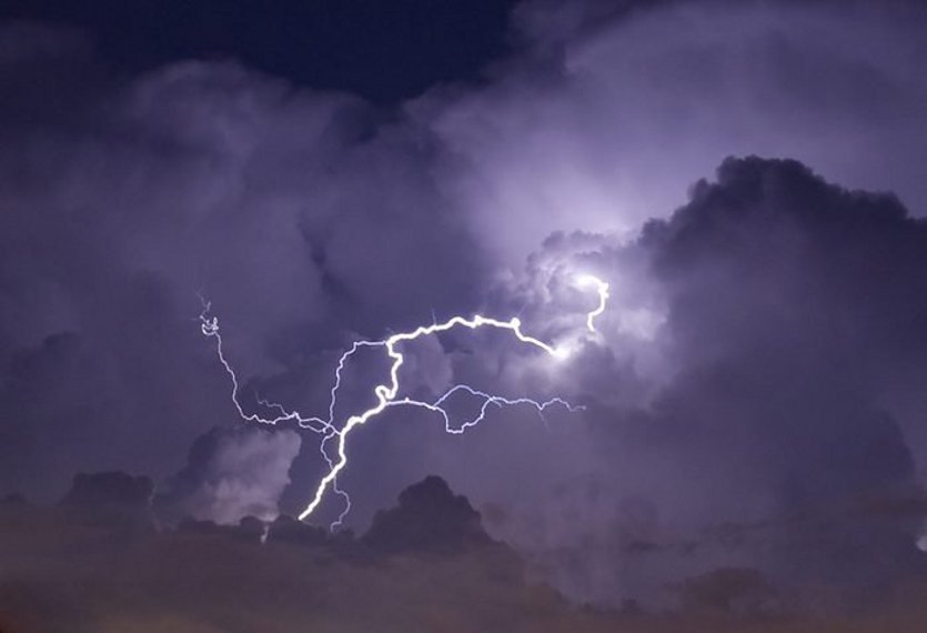 sky_lightning.jpg