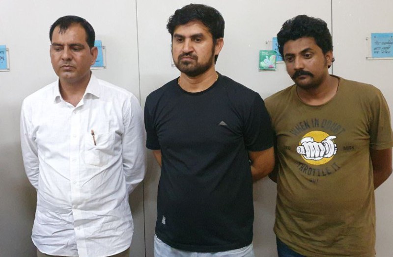 Mandar police station SHO and two brokers arrested for taking four lak