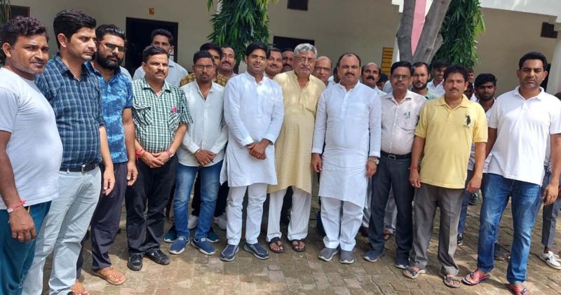 टीबी मरीजों को एक साल के लिए गोद लेंगे भाजपा जनप्रतिनिधि - भूपेंद्र चौधरी