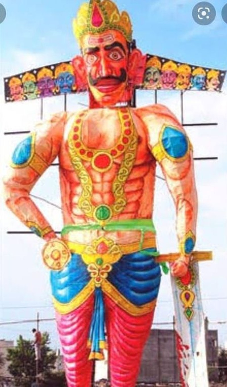 होलकर स्टेट से बना रहे ‘दशानन’