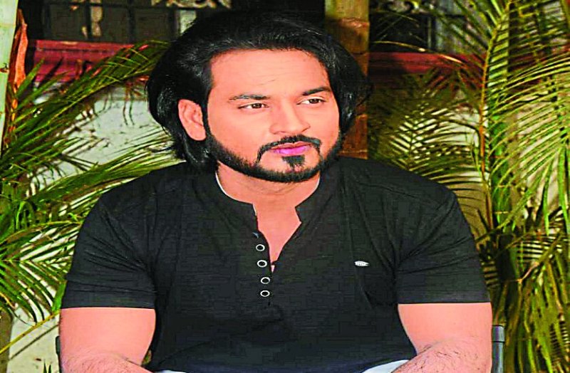 इस एक घटना ने रियाज को बना दिया एक्टर