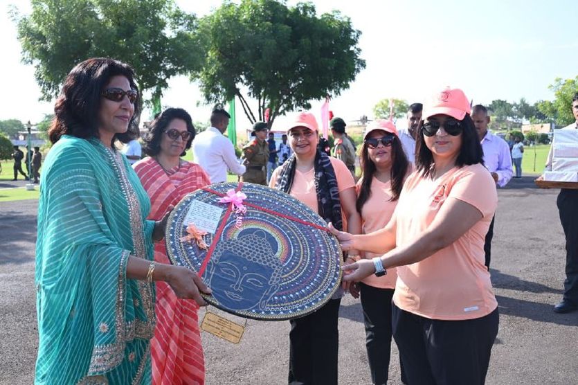 वीरांगनाओं तक पहुंचेंगी सैन्य अधिकारियों की पत्नियां, 2 हजार किलोमीटर तक करेंगी सफर