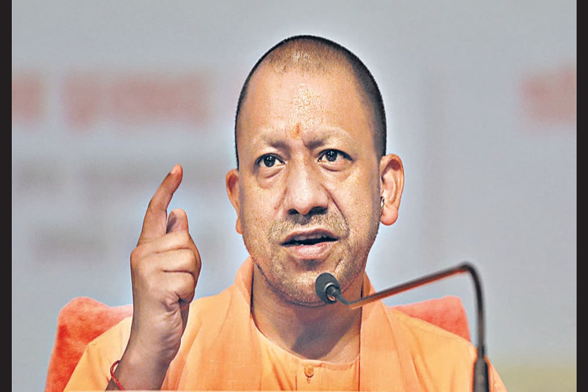 yogi_government_will_give_increased_salary_and_bonus_to_employees_even_before_diwali.jpg