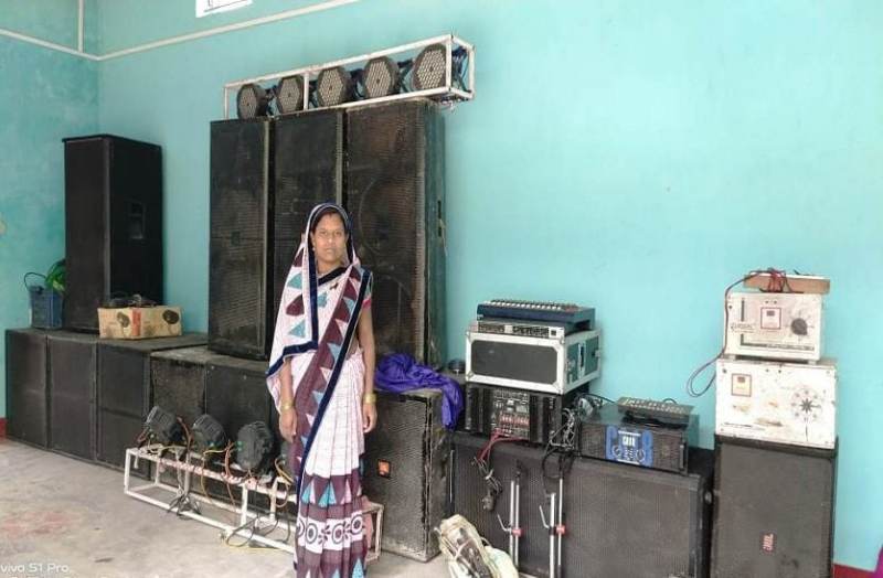 अब बाबू नहीं छत्तीसगढ़ की नोनियां भी बन रहीं डीजे मास्टर