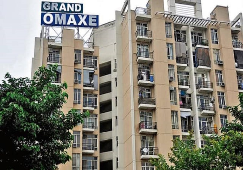 stay_from_allahabad_high_court_against_action_of_noida_authority_in_grand_omaxe_society.jpg