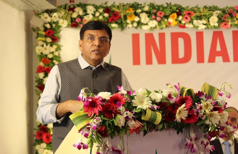 Gujarat News देश में आज भी 40 फीसदी खाद करना पड़ता है आयात: मांडविया