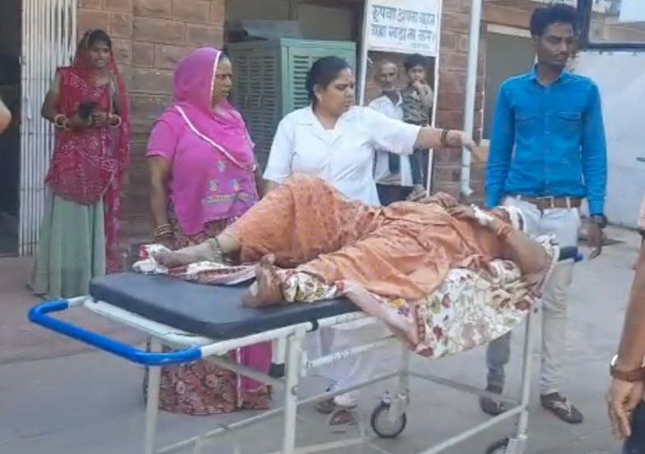 Nose cut of wife : चाकू से पत्नी का नाक काटा, गले पर भी वार