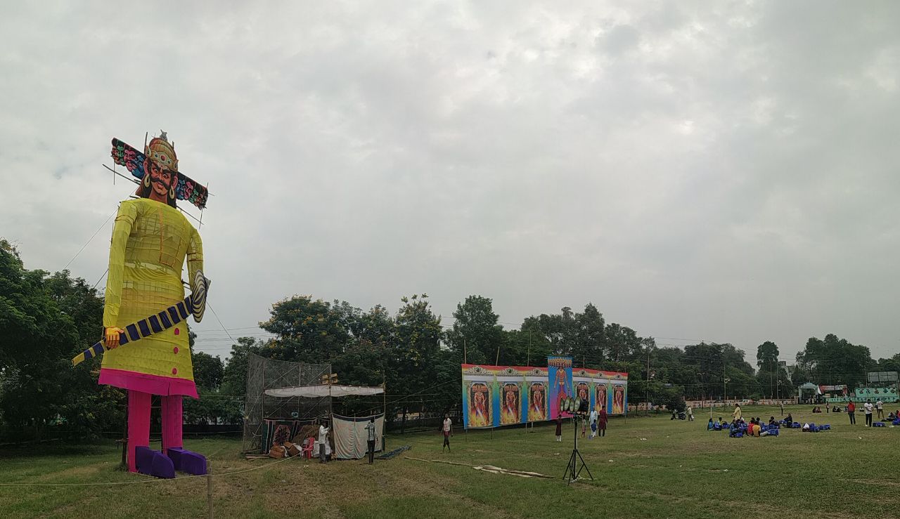 बोला रावण- दिनोदिन क्यों बढ़ता जा रहा मेरा कद?