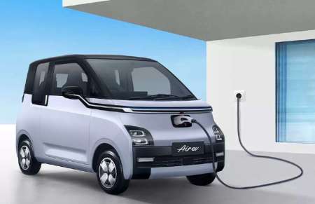 mg_electric_car-amp.jpg