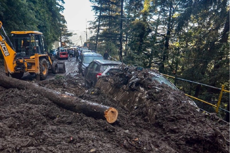 3 military vehicles hit by landslide in Ladakh, 6 soldiers killed in accident